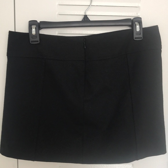 Express Mini Skirt - Picture 2 of 4